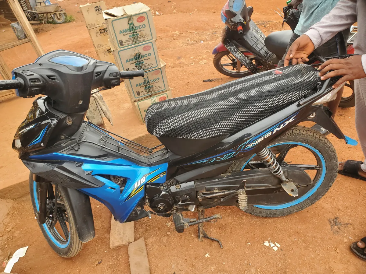 TVS NEO NX LADY'S BIKE BLACK 2024 - Image 5