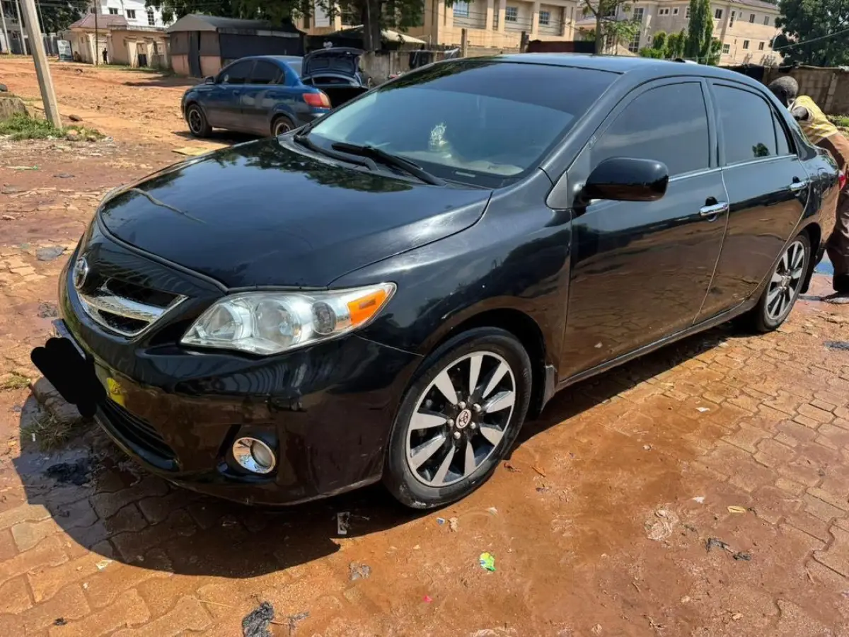 2011 TOYOTA COROLLA LE FOR SALE - Image 2