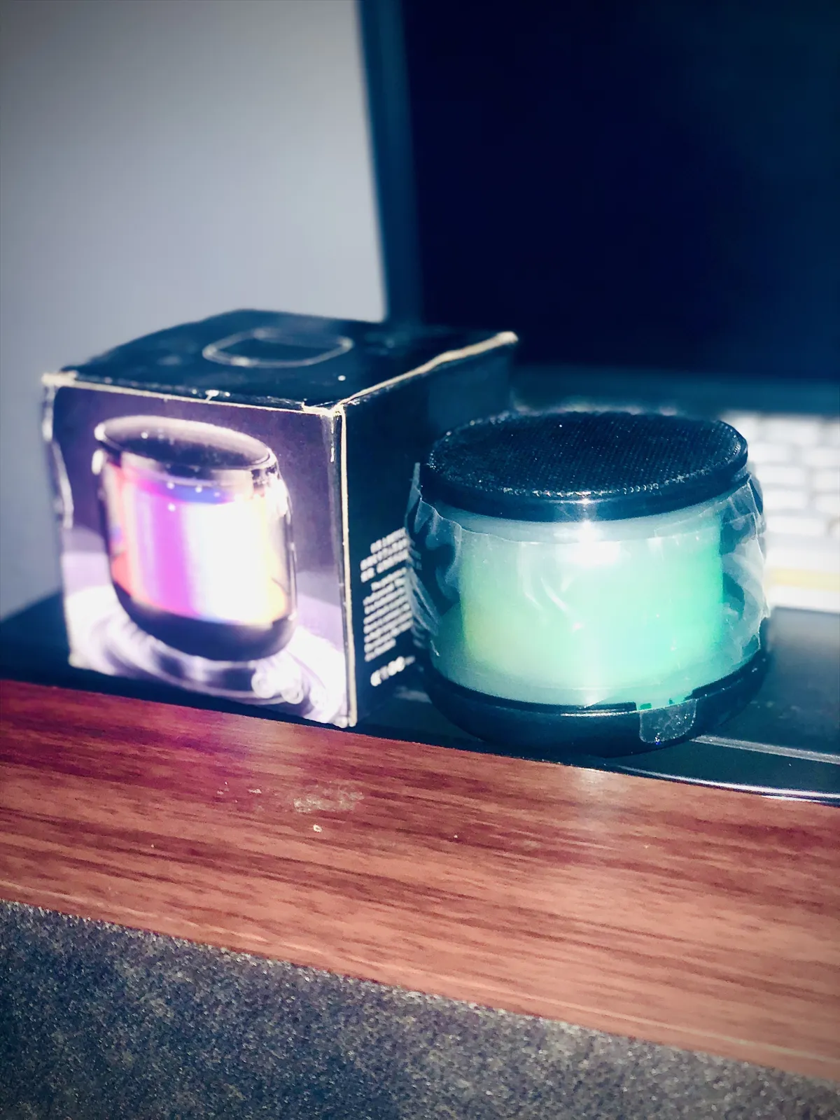 Bluetooth Long lasting battery Speaker - Small but Powerful - Image 2