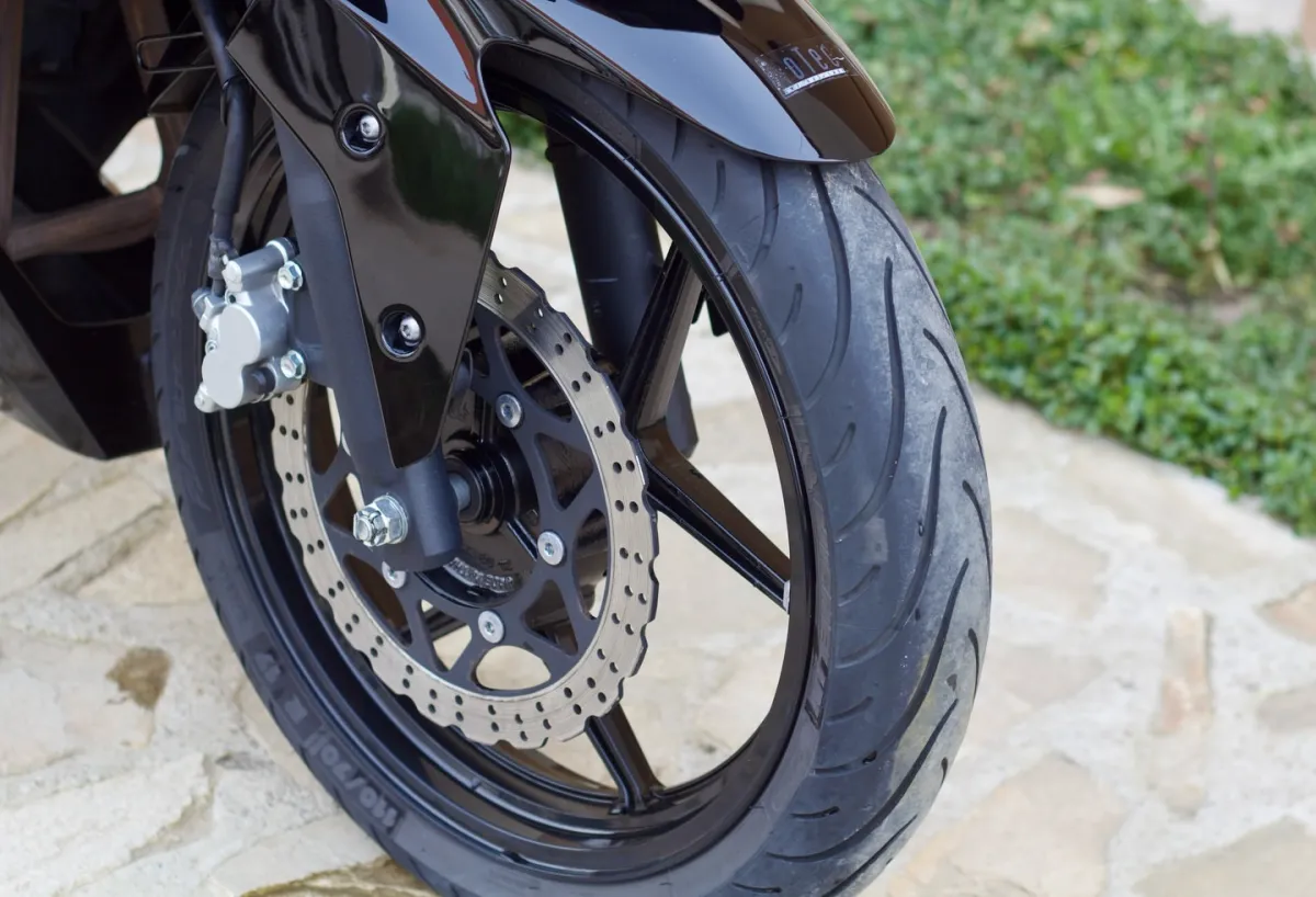 Kawasaki Ninja power bike - Image 10