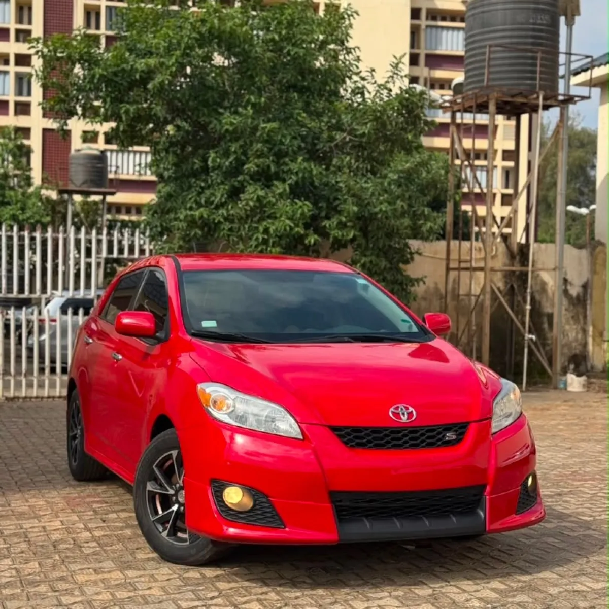 Toyota Matrix - Image 1