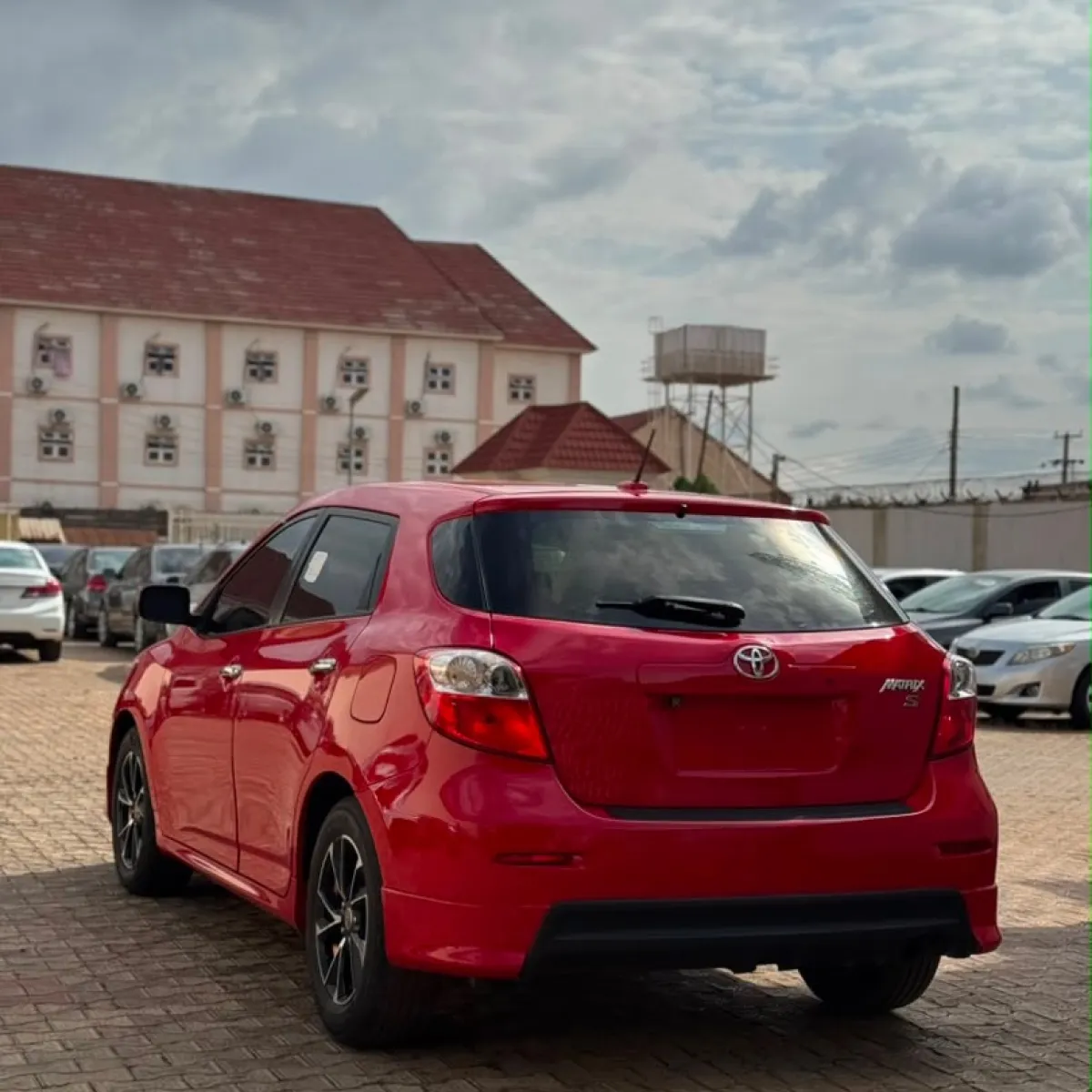 Toyota Matrix - Image 7