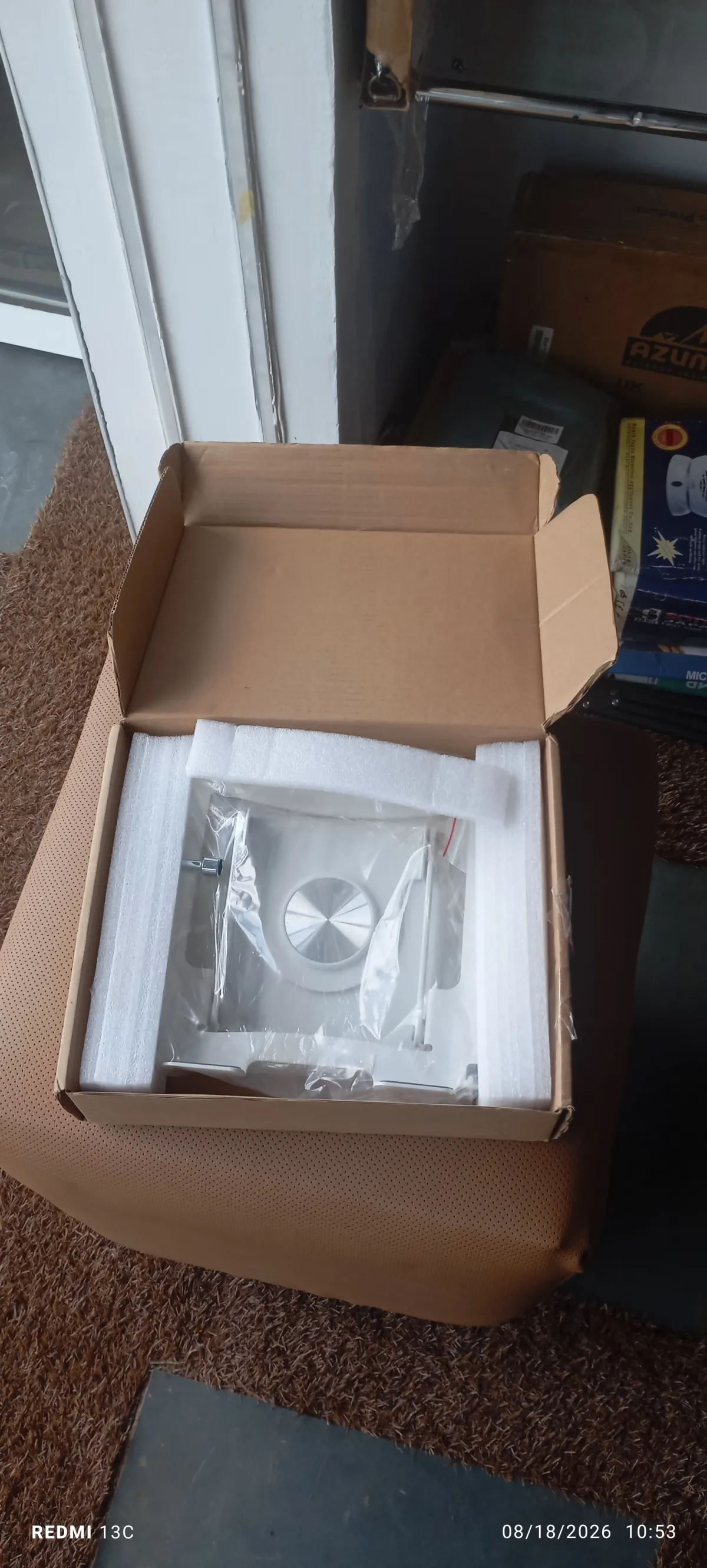 Soundance Laptop stand - Image 3