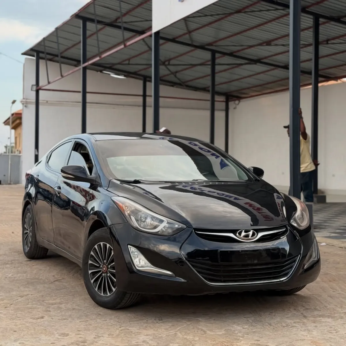 Hyundai Elantra - Image 1