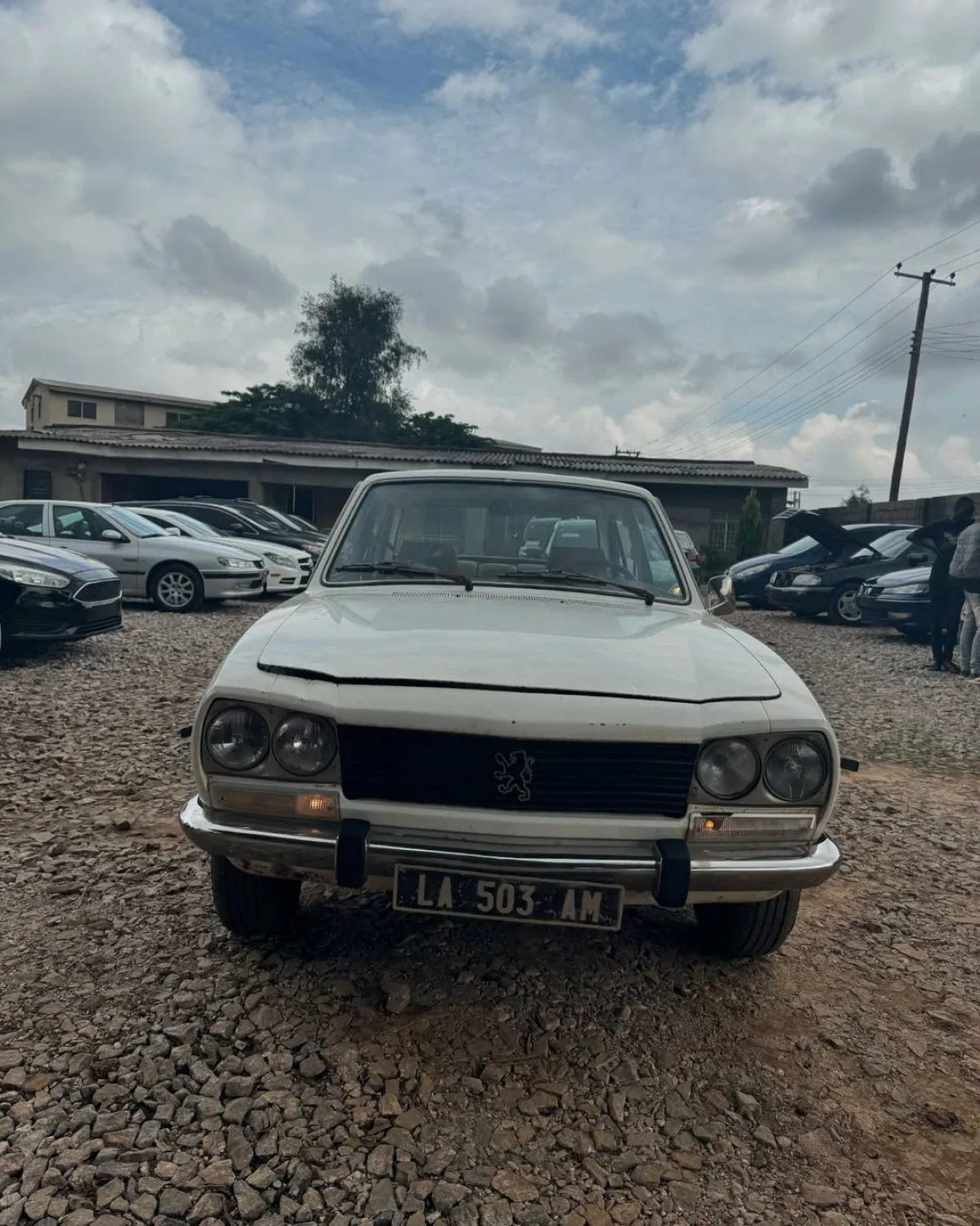 Peugeot 504 - Image 4