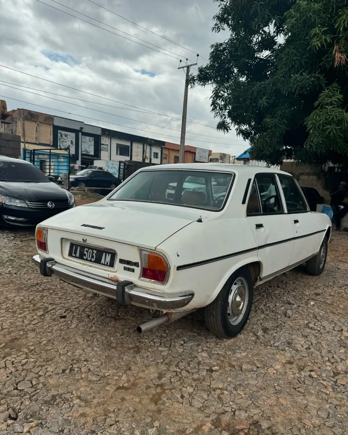 Peugeot 504 - Image 7