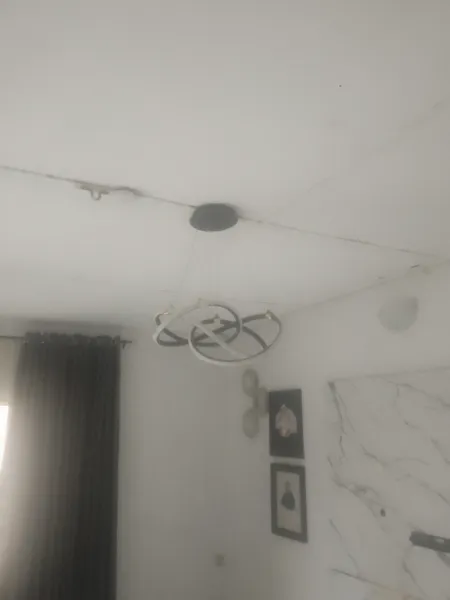 3 Tone Chandler light