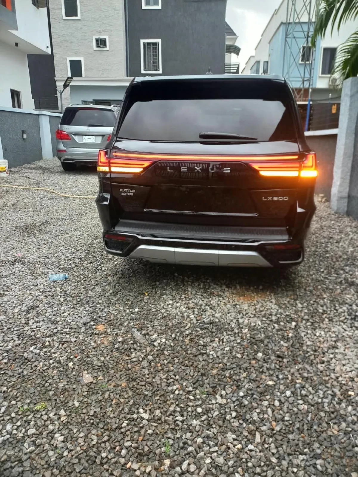 Fully Modified 2024 Lexus LX600 Platinum High Specification - Image 10