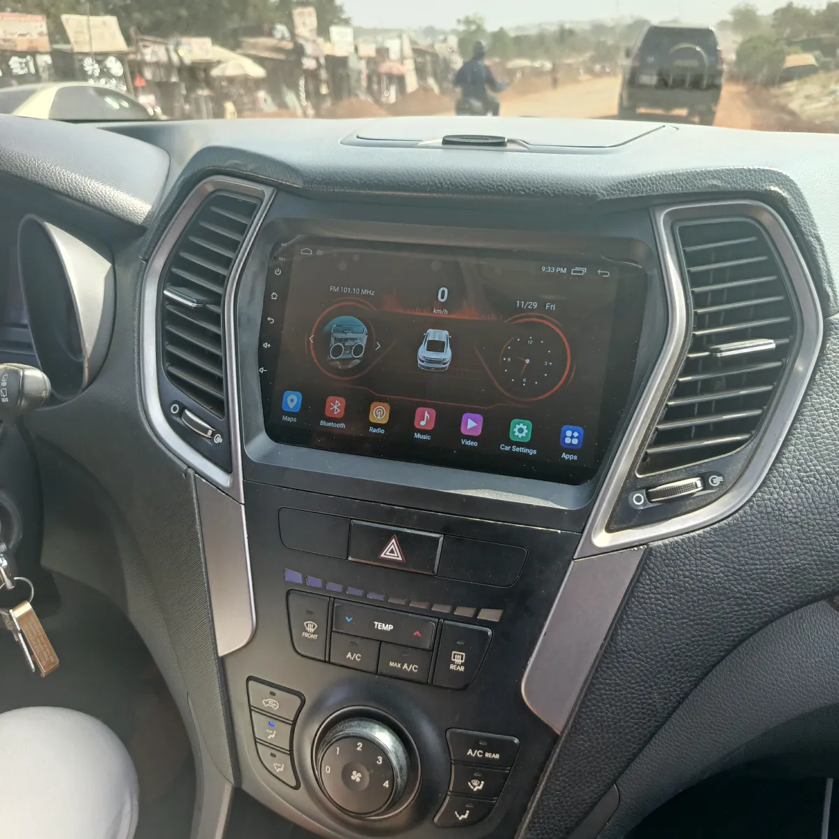 Android screen for Hyundai Santa Fe 2013-2017 model a - Image 4