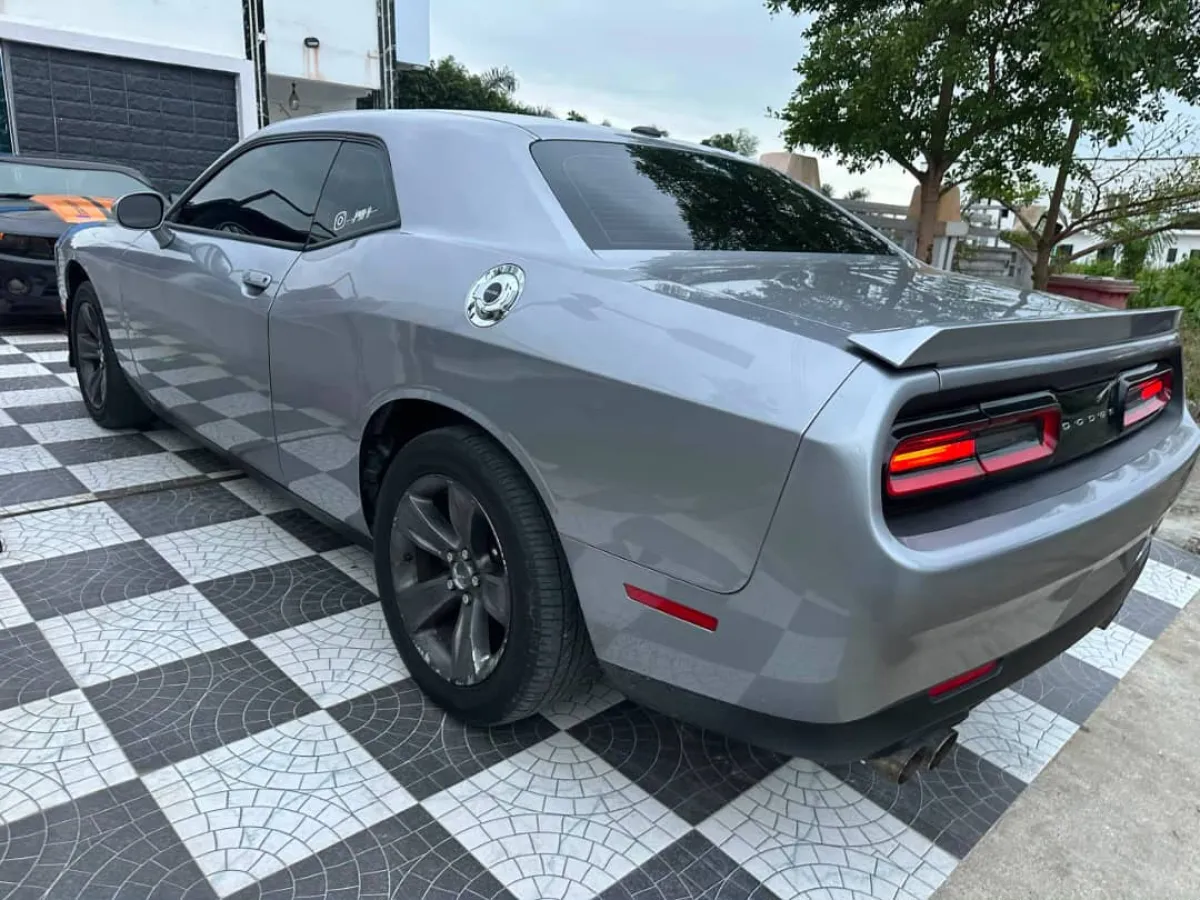 2016 DODGE CHALLENGER CLEAN AMERICAN MUSCLE 2026 ENTRY - Image 4