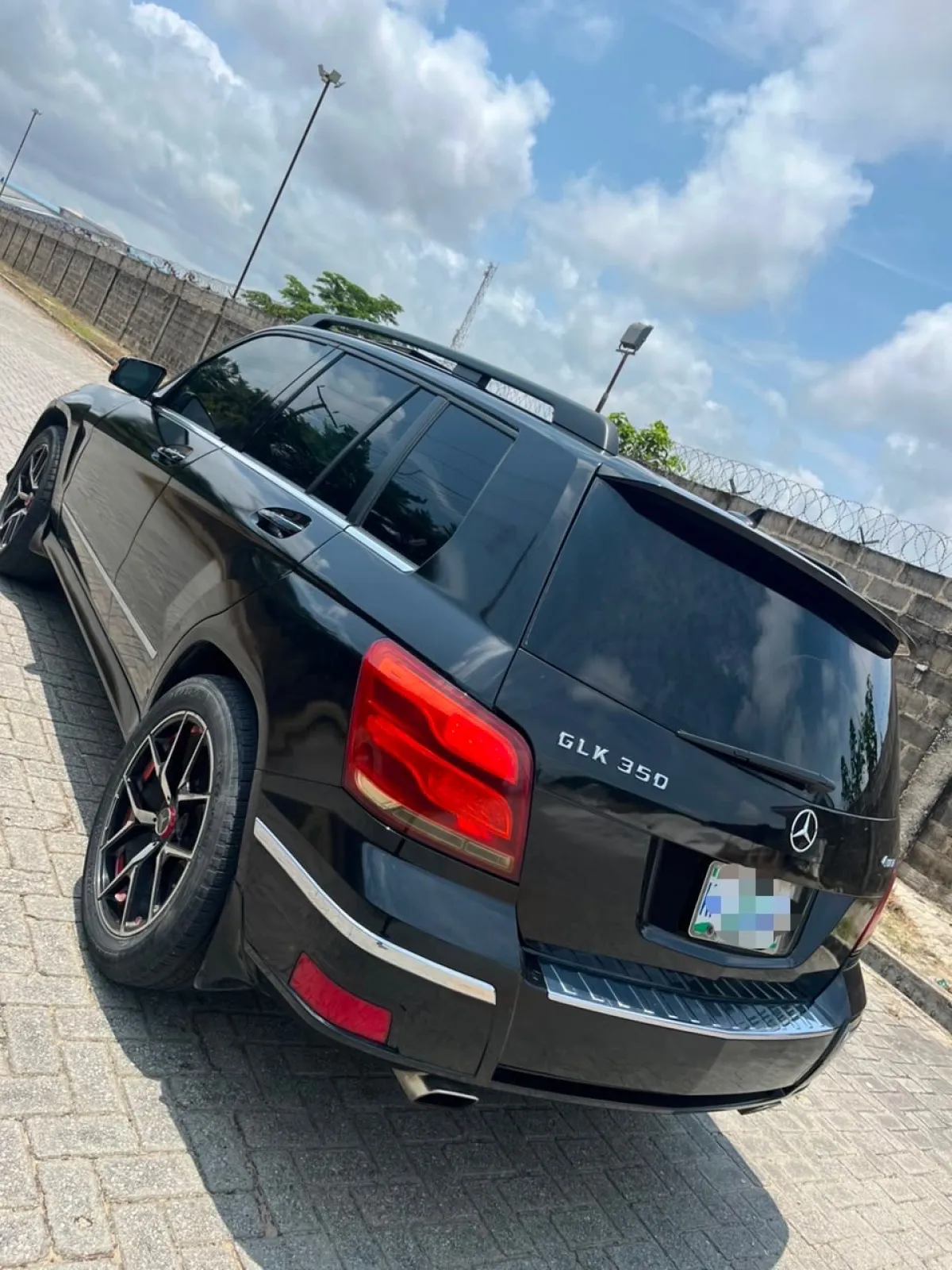 Clean Registered MB GLK350 4MATIC FULLEST OPTION - Image 7