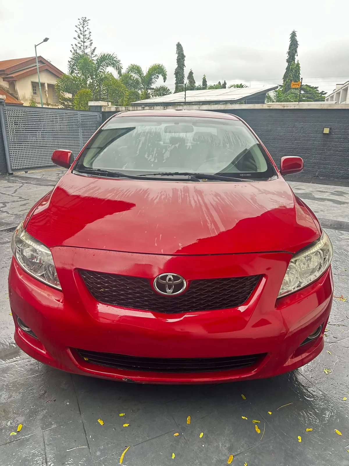 TOKUNBO 2010 Toyota Corolla - Image 1