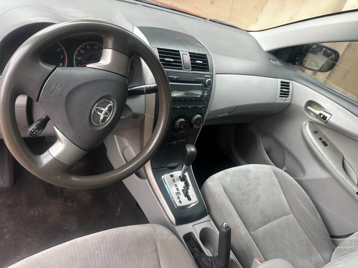 TOKUNBO 2010 Toyota Corolla - Image 3