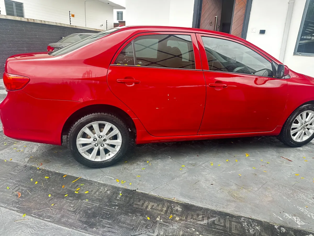 TOKUNBO 2010 Toyota Corolla - Image 7