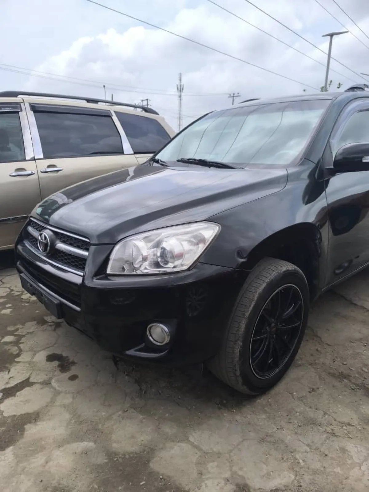 TOKUNBO TOYOTA RAV4 LIMITED 2012 MODEL - Image 1