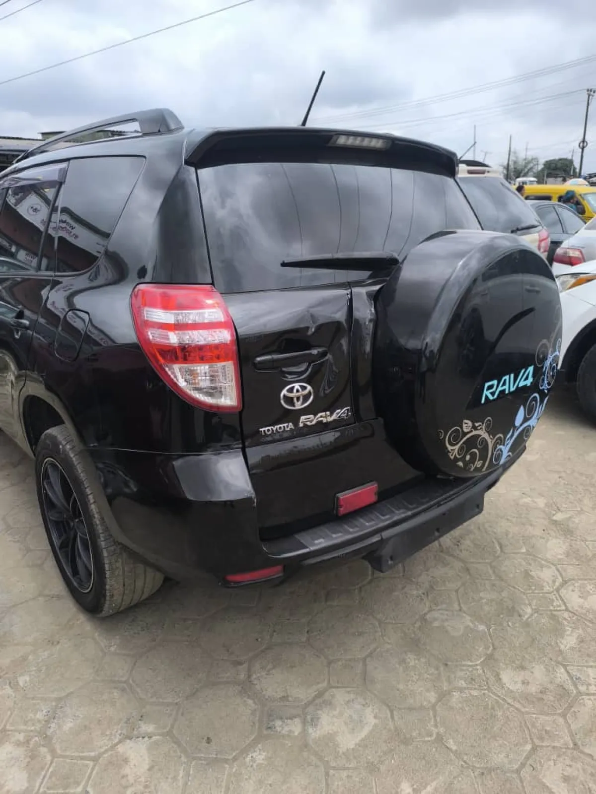 TOKUNBO TOYOTA RAV4 LIMITED 2012 MODEL - Image 9