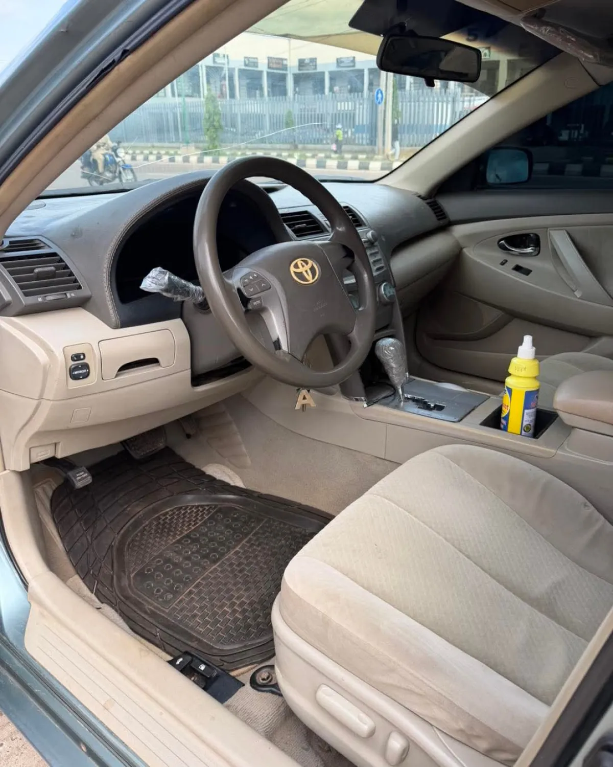 Toyota Camry 2008 - Image 8