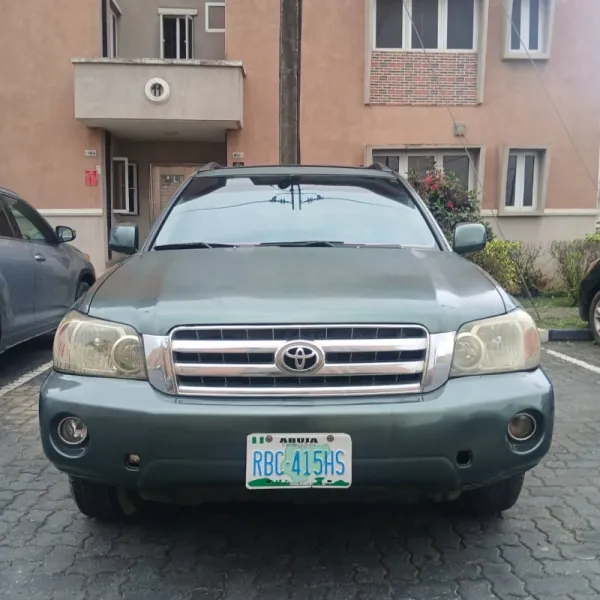 Clean Registered 2005 Toyota Highlander Limited Full Option