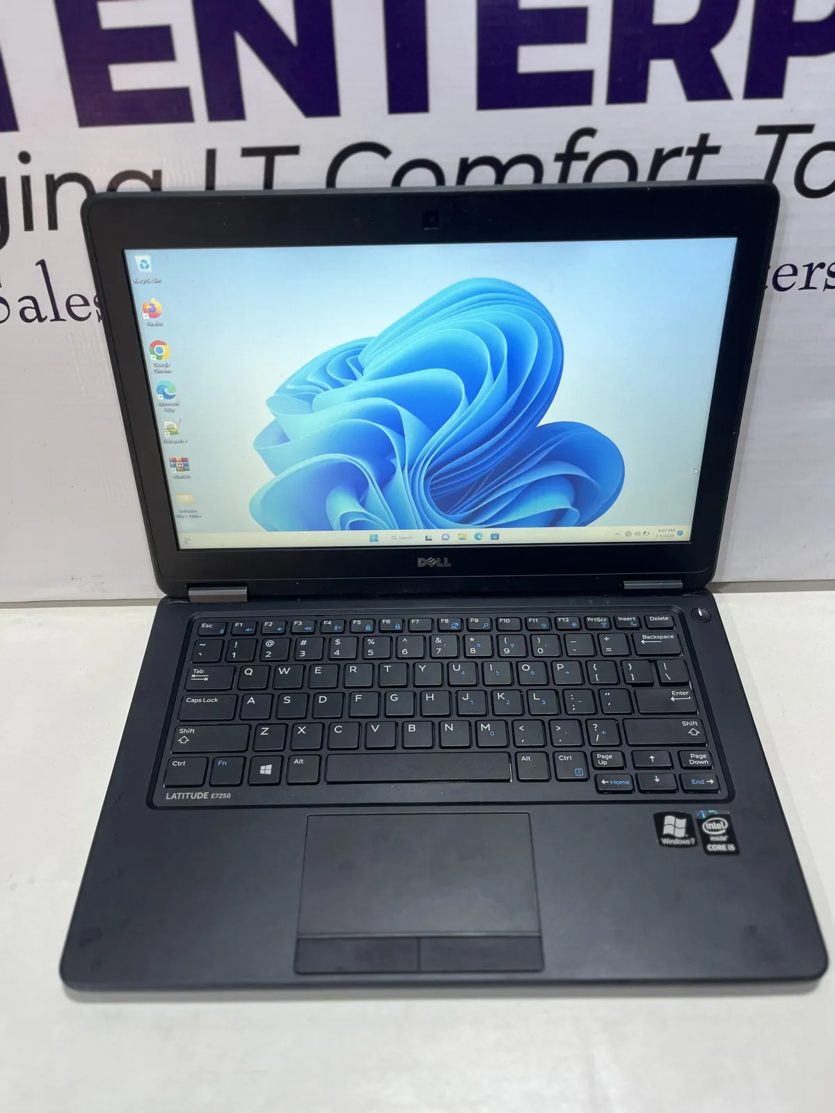 DELL LATITUDE 7250 - Image 1
