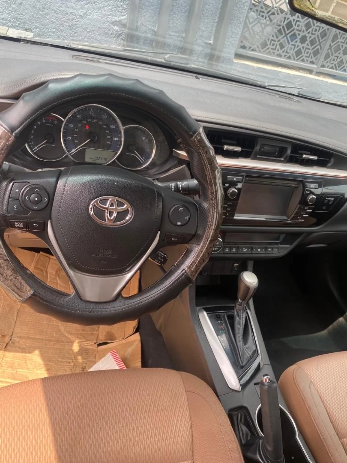 Toyota Corolla - Image 4