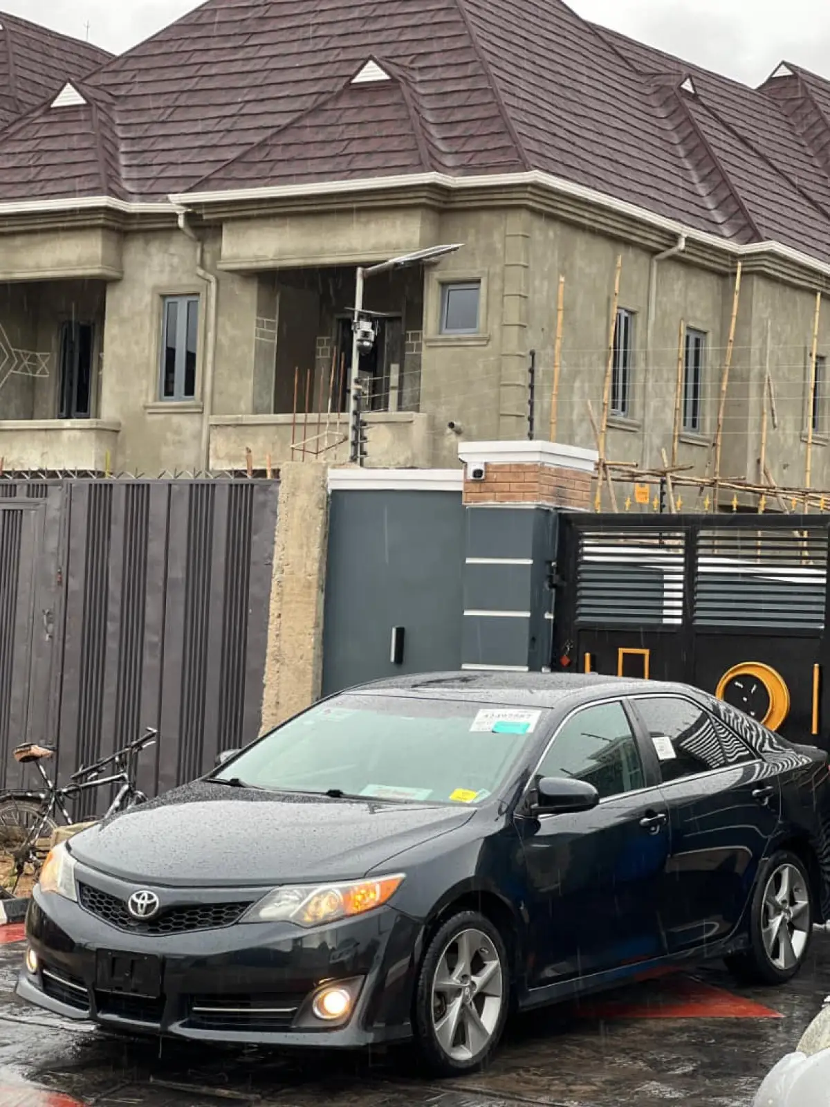 DIRECT TOKS 2014 TOYOTA CAMRY SE PREMIUM - Image 2