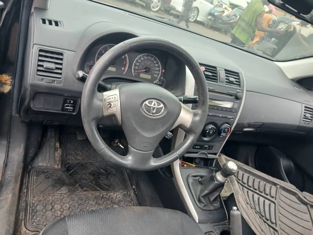 Foreign Used 2009 Toyota Corolla Sport Manual - Image 2