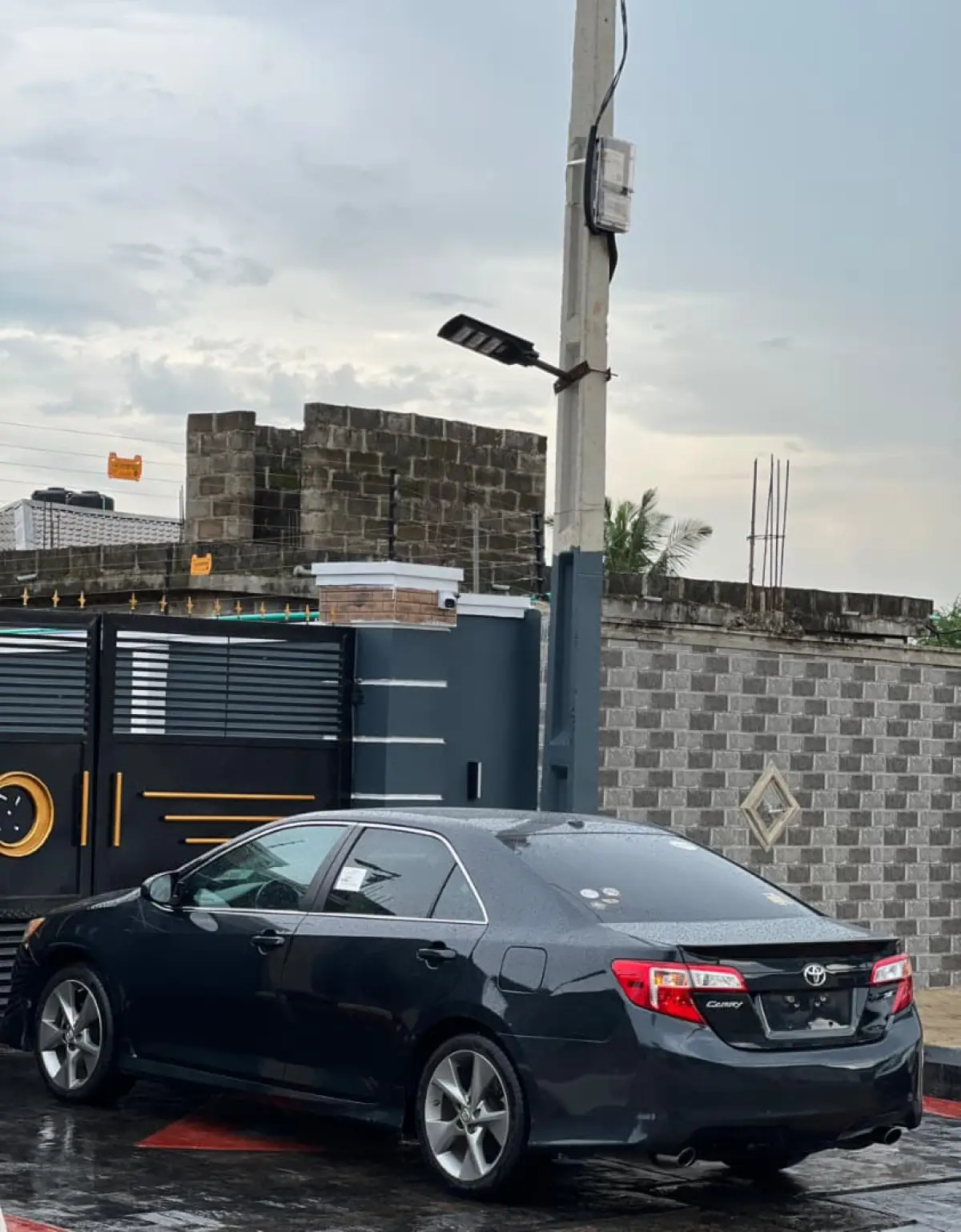 DIRECT TOKS 2014 TOYOTA CAMRY SE PREMIUM - Image 14