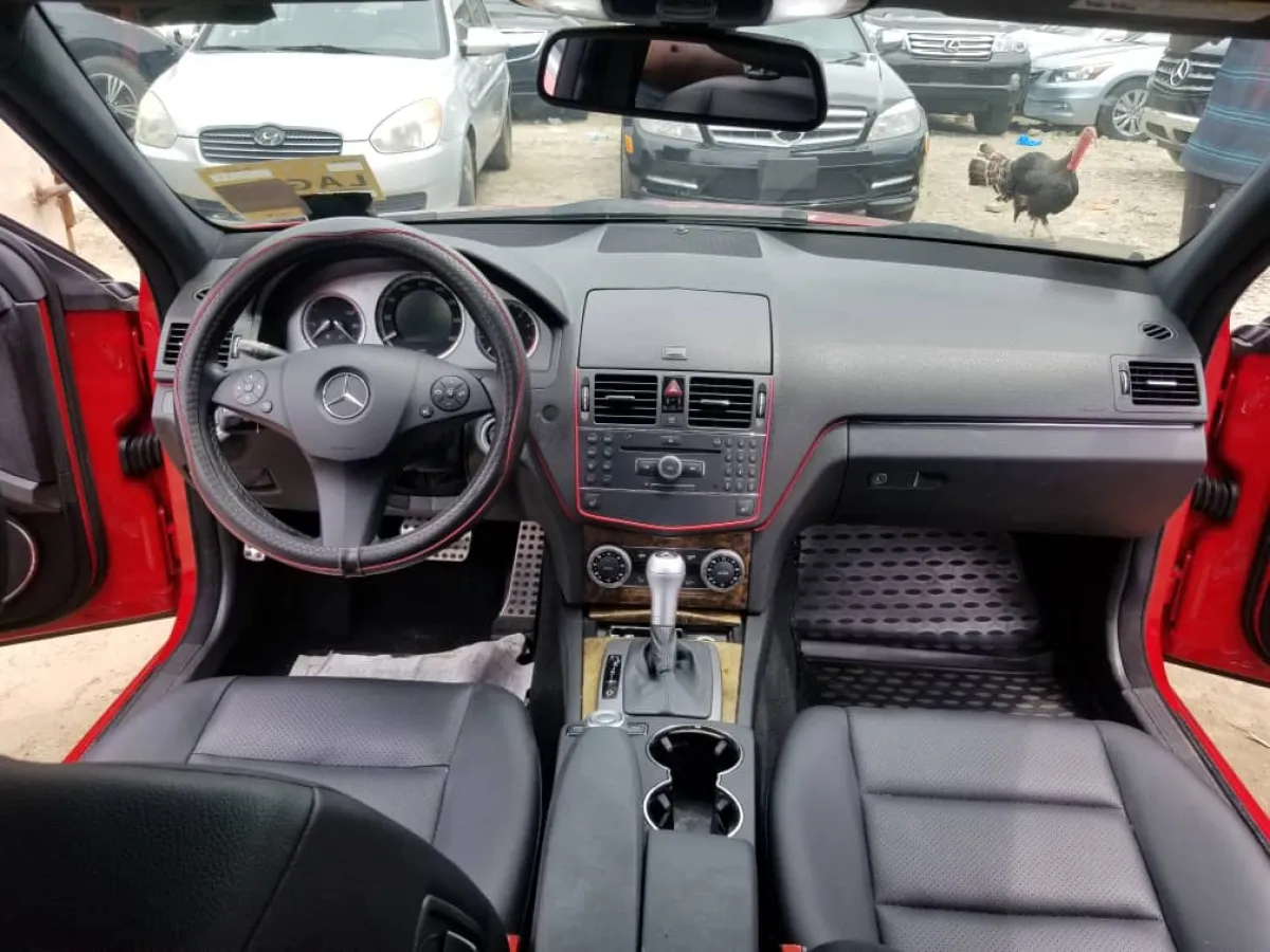 Sparkling Mercedes Benz C350 2008 - Image 3