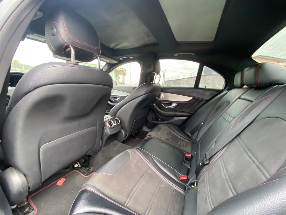 2016 Mercedes Benz C 450 - Image 2