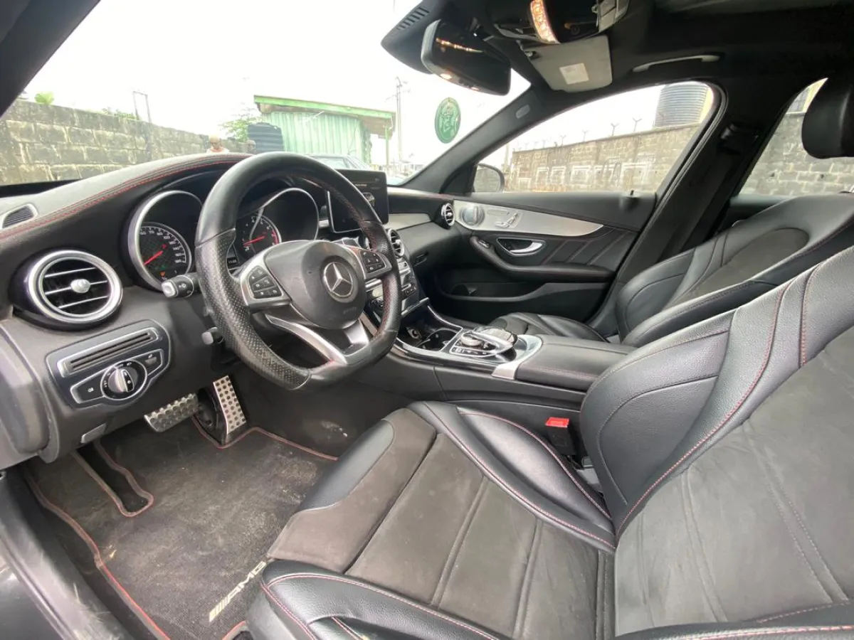 2016 Mercedes Benz C 450 - Image 3