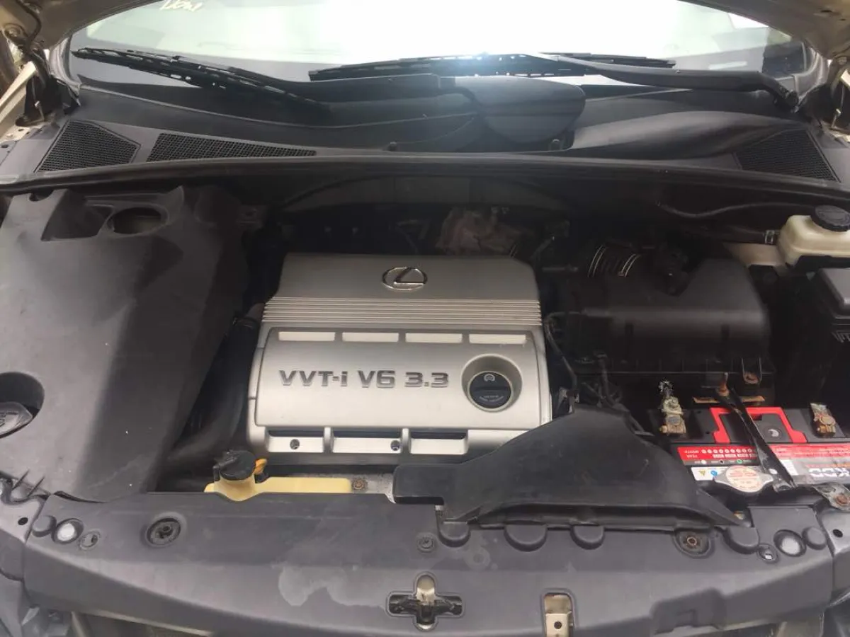 Newly arrived lexus rx330 original - Image 2