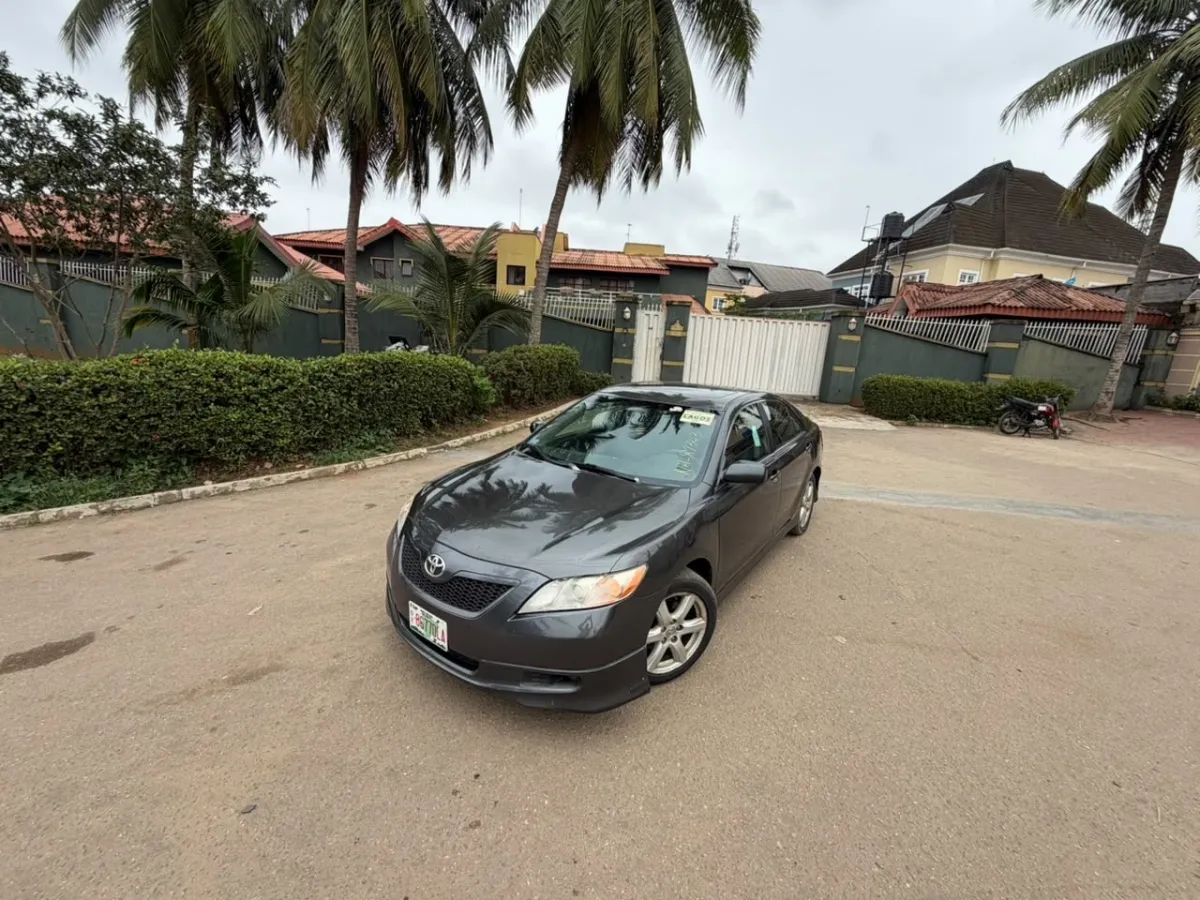 Foreign Used 2008 Toyota Camry SE(Accident Free) - Image 5