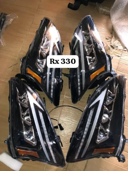 Modified Headlights and Backlight For Lexus RX 330 is Available
