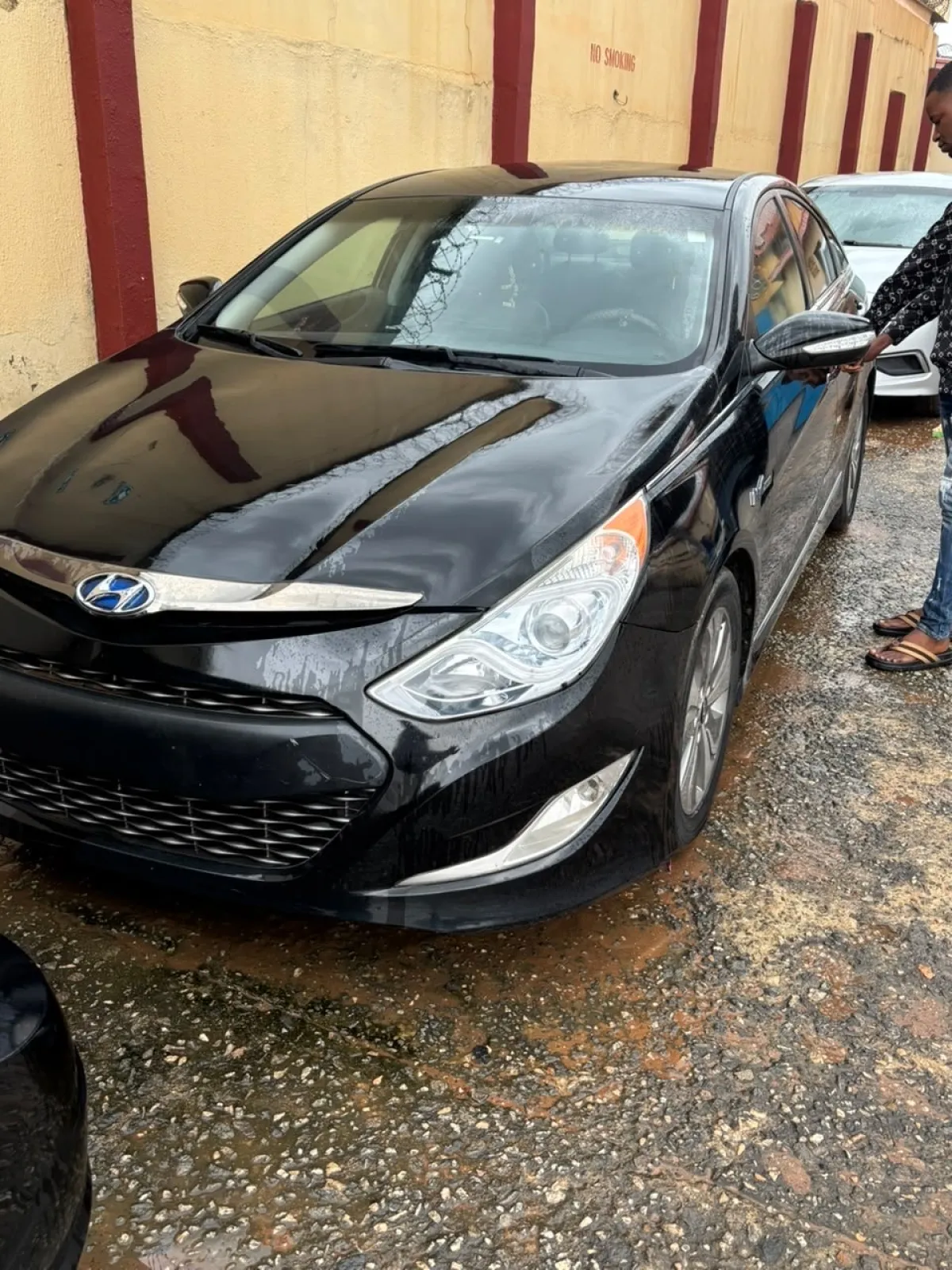 Foreign Used 2014 Hyundai Sonata Hybrid Limited - Image 8
