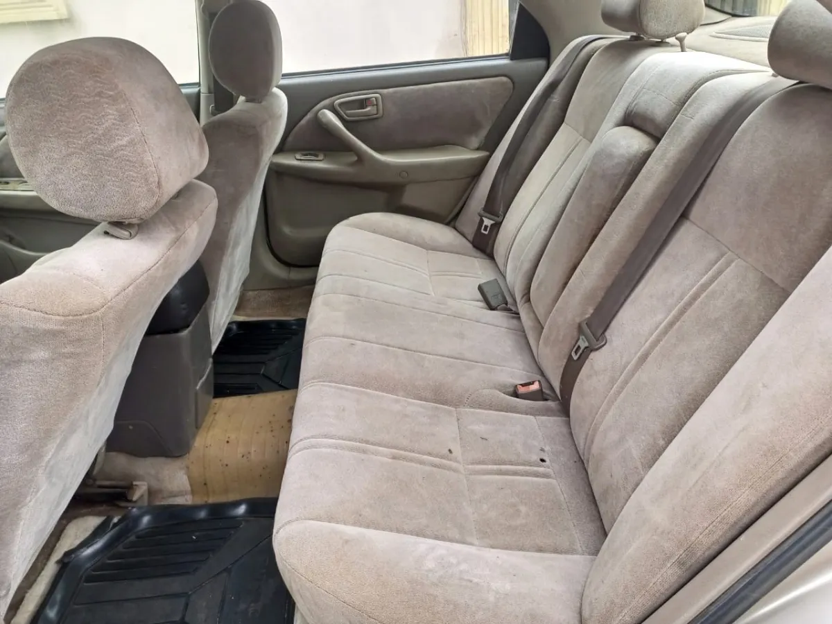 Clean Registered 2002 Toyota Camry LE Tiny Light - Image 4