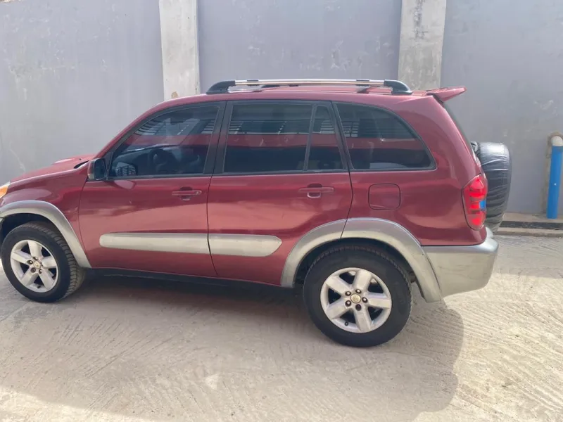 Super 2005 Toyota Rav4 Original