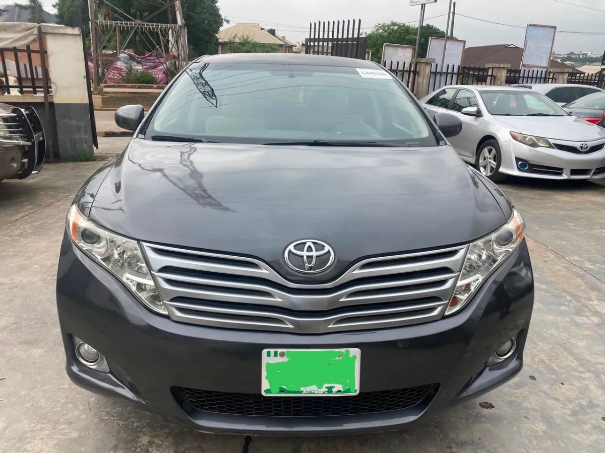 Pure First Body 2010 Toyota VENZA AWD V6 - Image 9