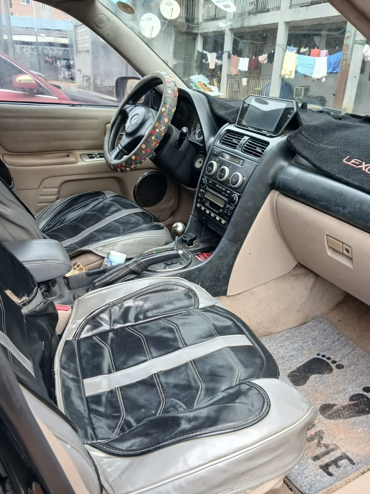 Lexus IS300 - Image 3
