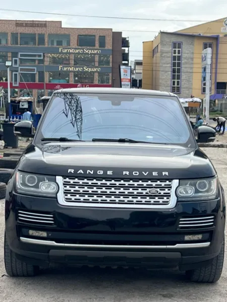 RANGE ROVER VOUGUE (SUPER CHARGENGE)