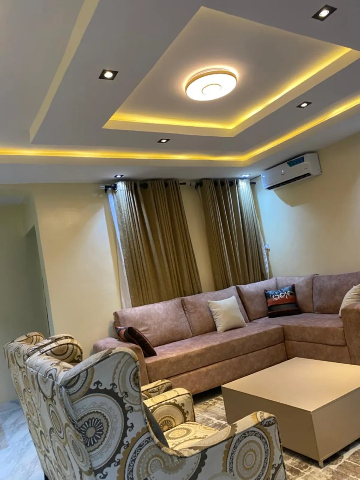 FLOURISH APARTMENT - Image 2