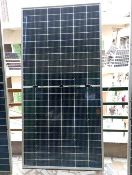 solar panel Bifacial mono 600w