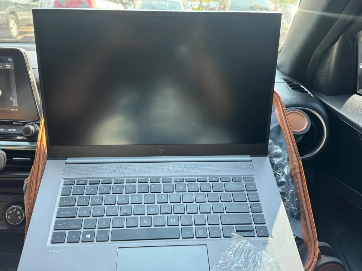HP Elitebook 840 G6 - Image 7