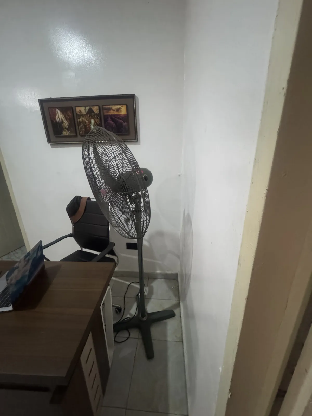 INDUSTRIAL OX STANDING FAN - Image 2