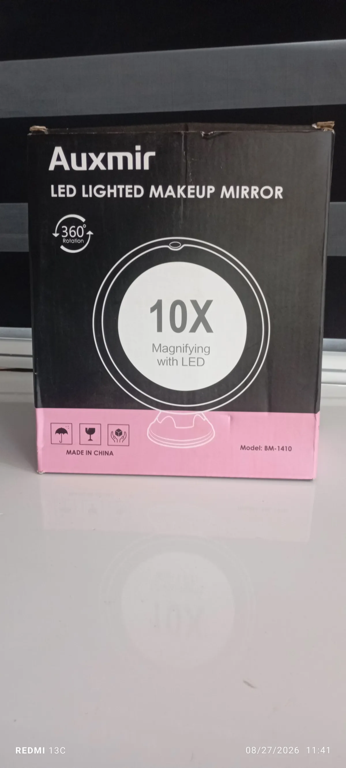 Auxmir LED light Makeup mirror - Image 1