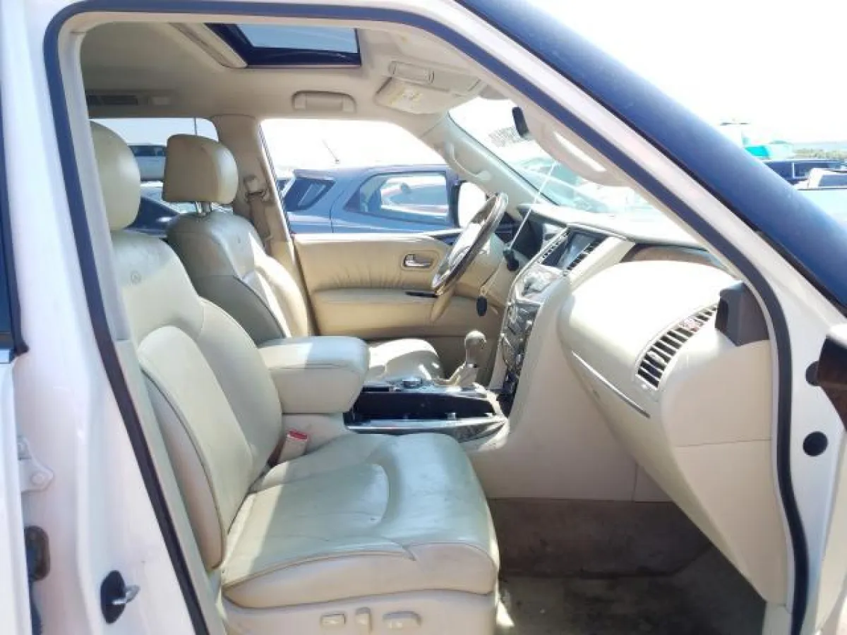 2011 model Infiniti Qx56 - Image 7