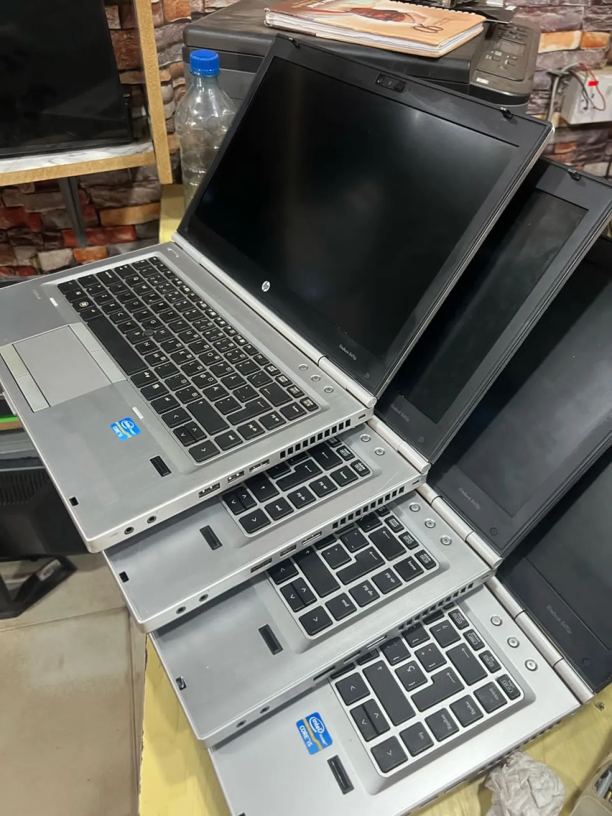 UK USED CLEAN LAPTOPS AVAILABLE - Image 5