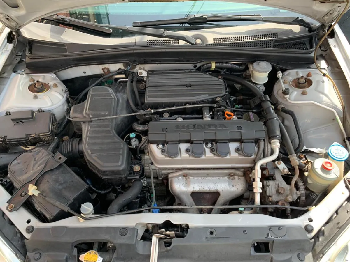 Honda Civic 2005 Model Fully Loaded - Image 2