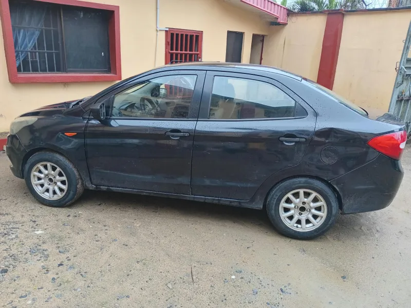 2015 Model Ford Figo Sedan Car