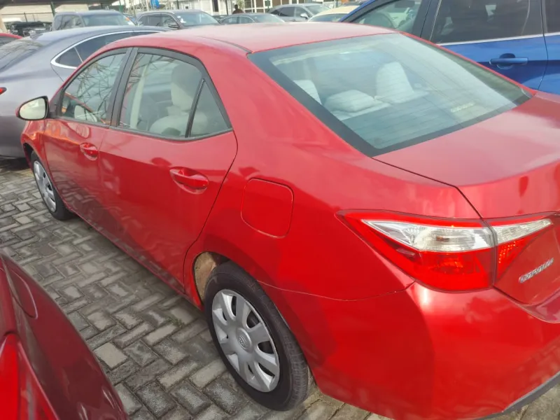 2015 Toyota Corolla LE