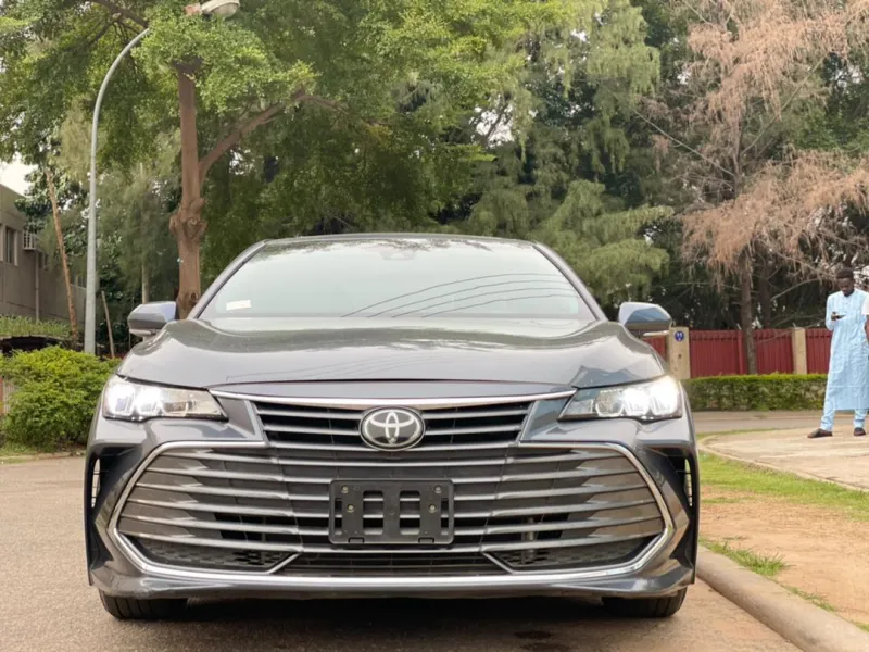 2018 Toyota Avalon XLE